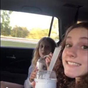 Meet your Posher, Julianna